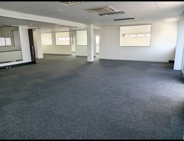 113M² OFFICE TO LET IN MORNINGSIDE